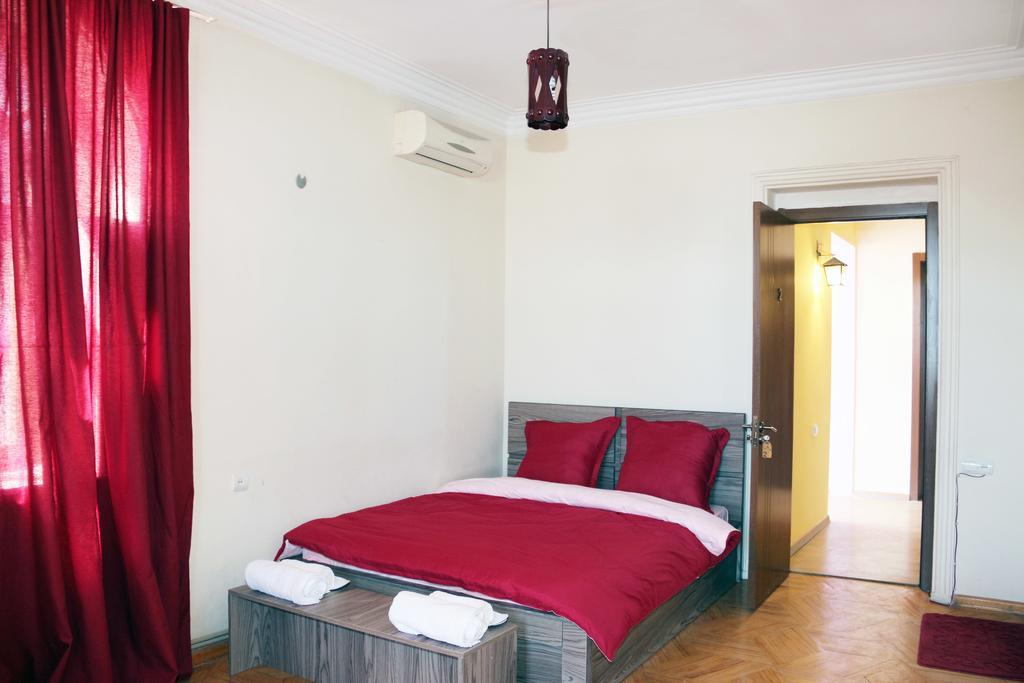 Jasmine Mini Hotel Tbilisi Eksteriør bilde