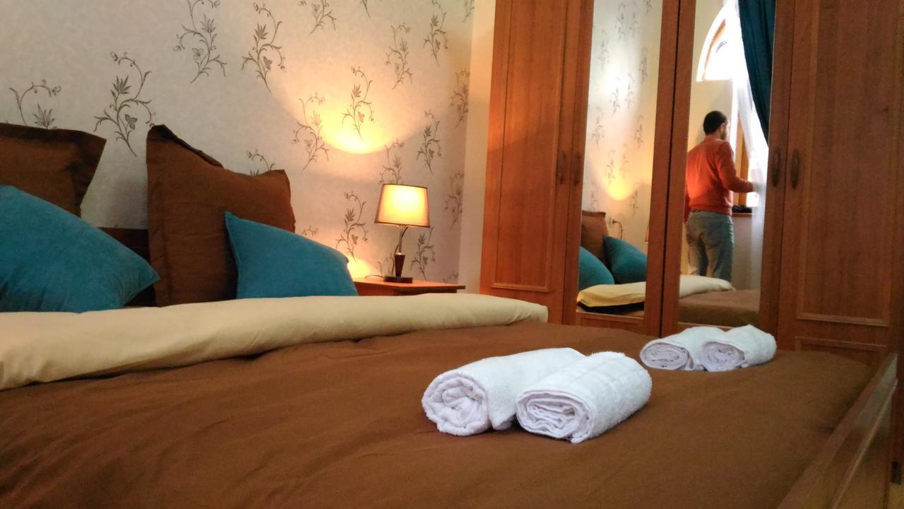 Jasmine Mini Hotel Tbilisi Eksteriør bilde