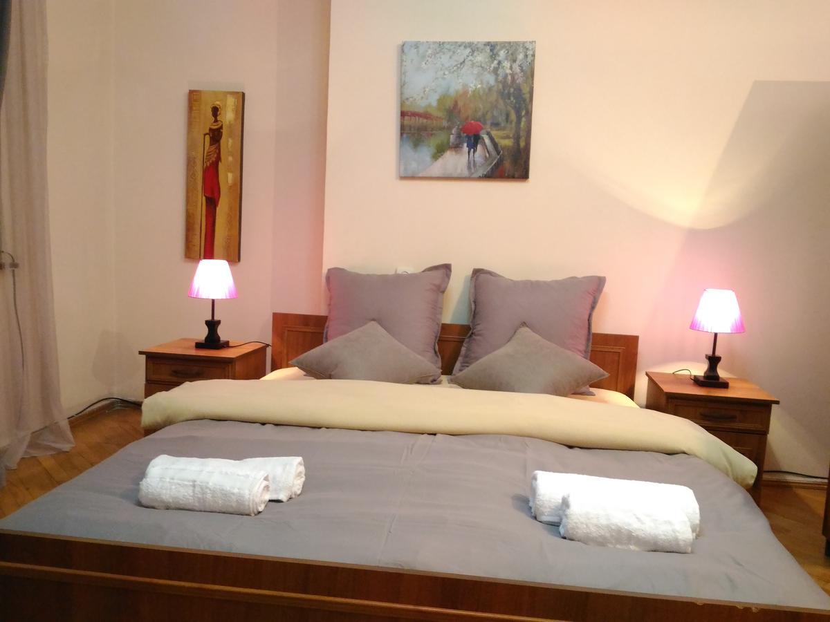 Jasmine Mini Hotel Tbilisi Eksteriør bilde
